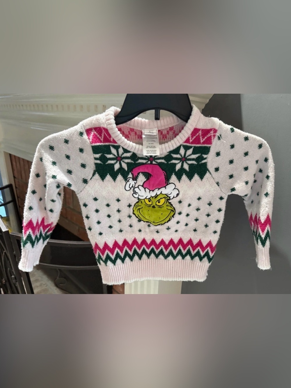 Girls Grinch sweater size 4T